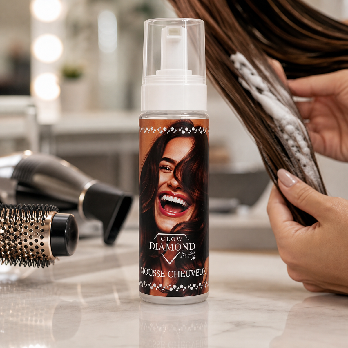 Mousse Cheveux Lissante et Thermo-Protectrice